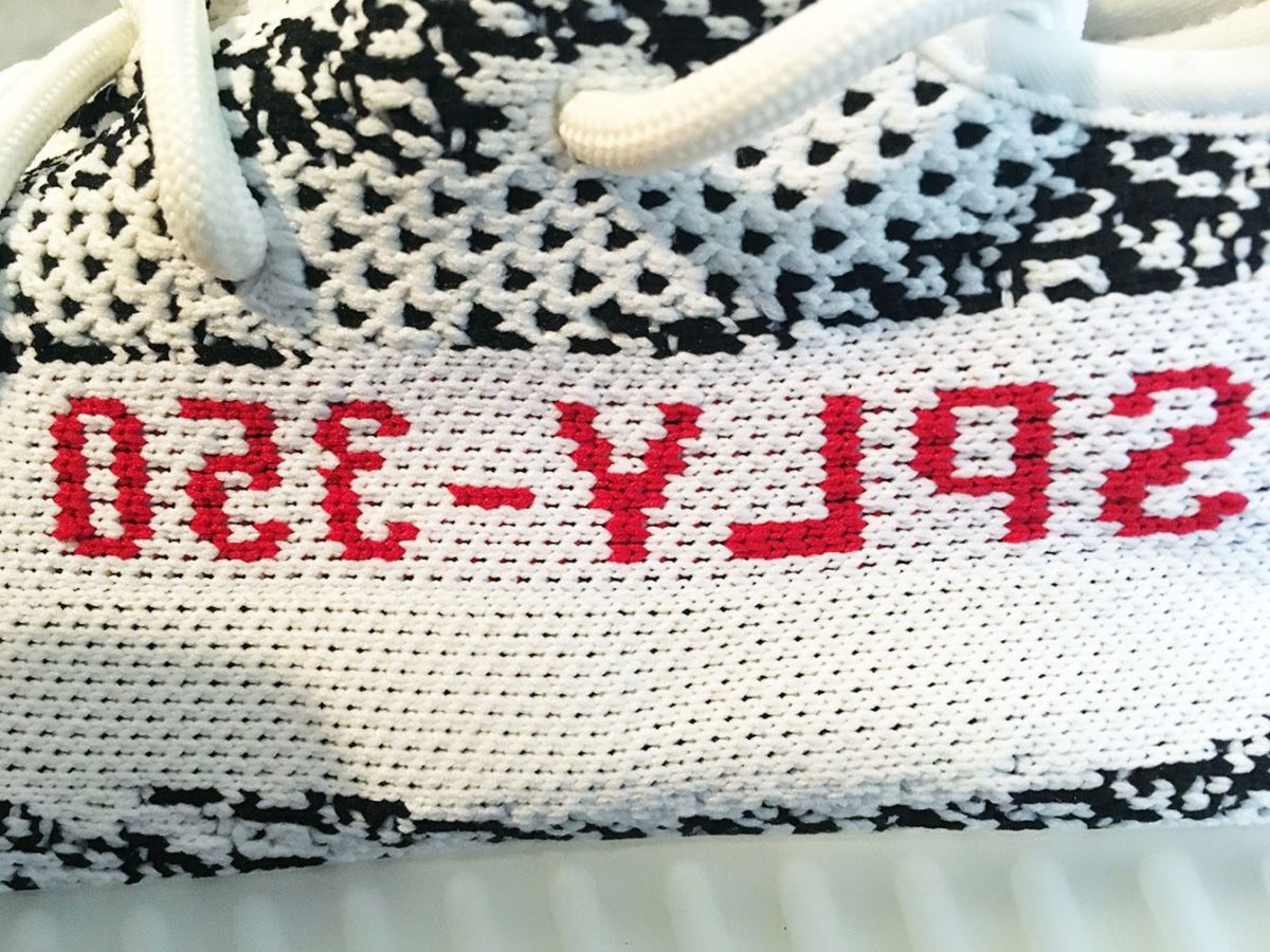 Yeezy Zebra Review, Yeezy 350 V2 Zebra label stitched in red